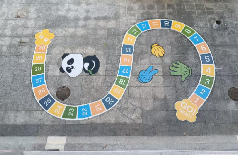 阆中地面游戏彩绘